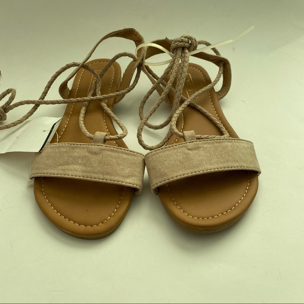 SANDALS - Picture 9 of 15